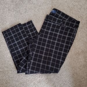 Old Navy Pixie pant